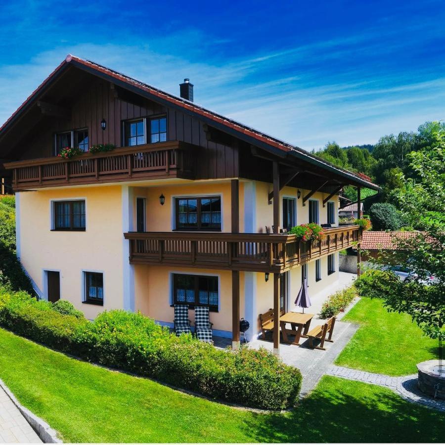 Ferienwohnungen Holzferienhaeuser Leithenwald Zwiesel Exterior foto